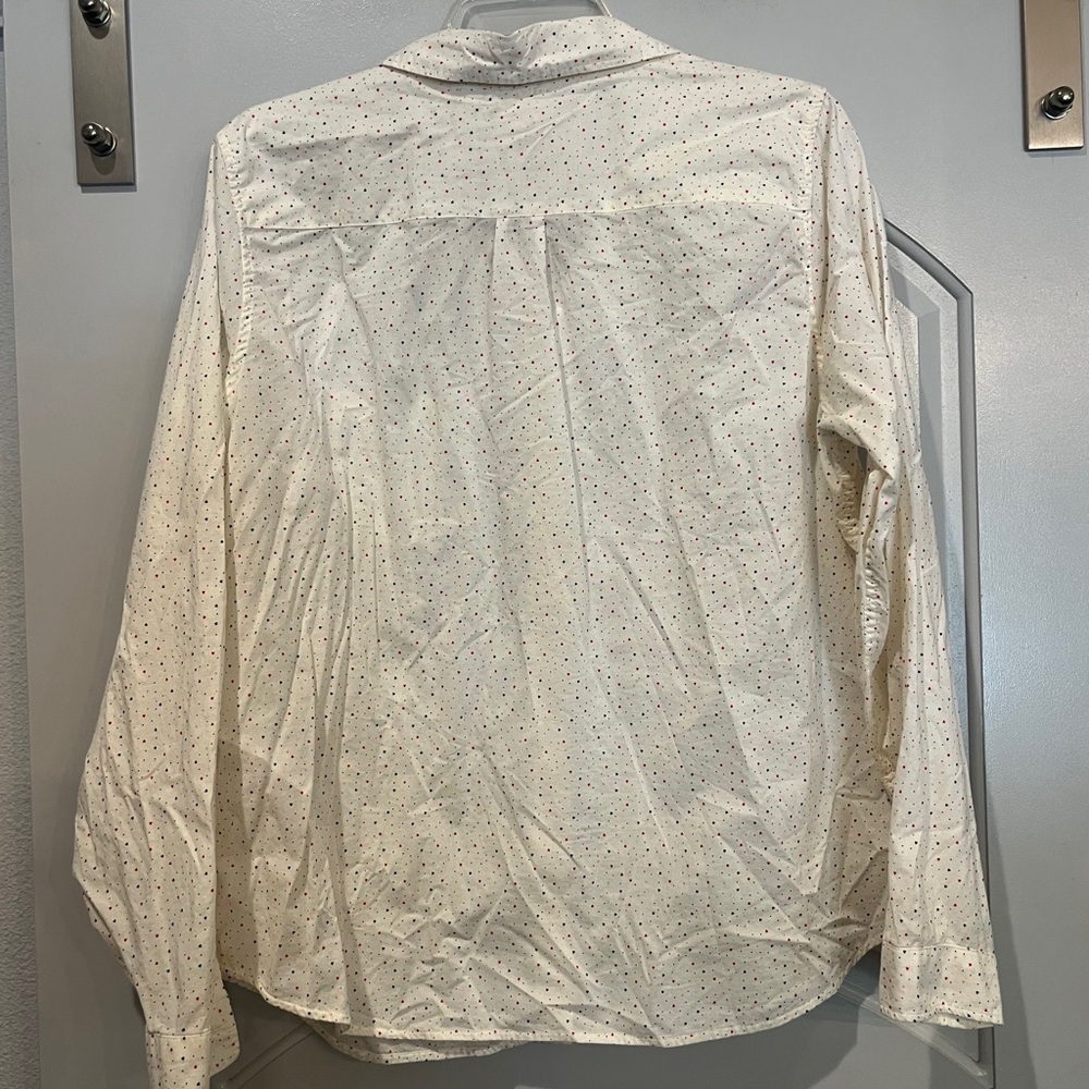 Levi's Cream mini heart graphic Button Down Shirt. GUC! - Picture 5 of 7